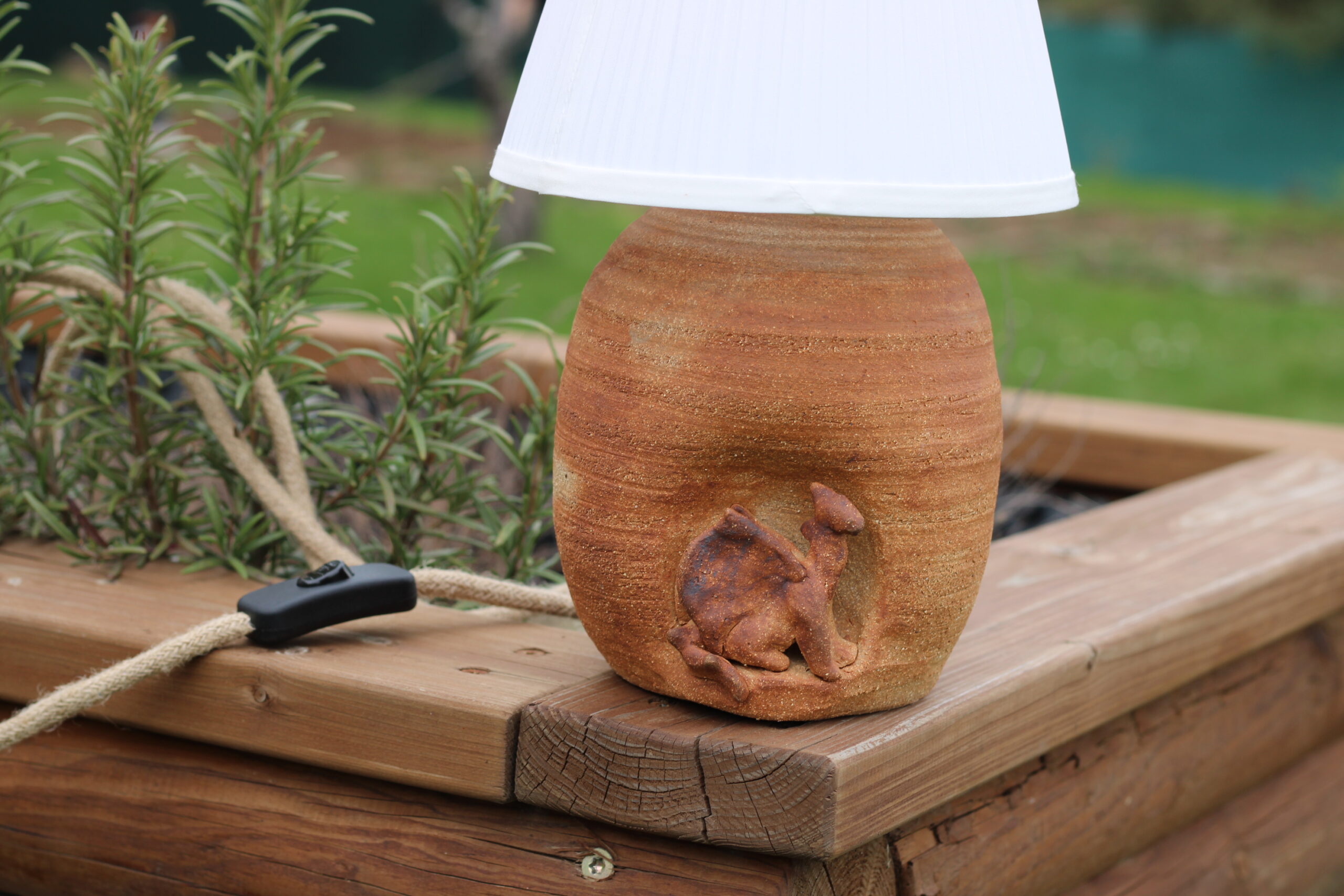 Lampa s drakem režný šamot - Obrázek 4